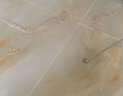 利辛瓷砖空鼓维修公司分享粘合剂选择不当在瓷砖铺贴过程中可能导致以下问题